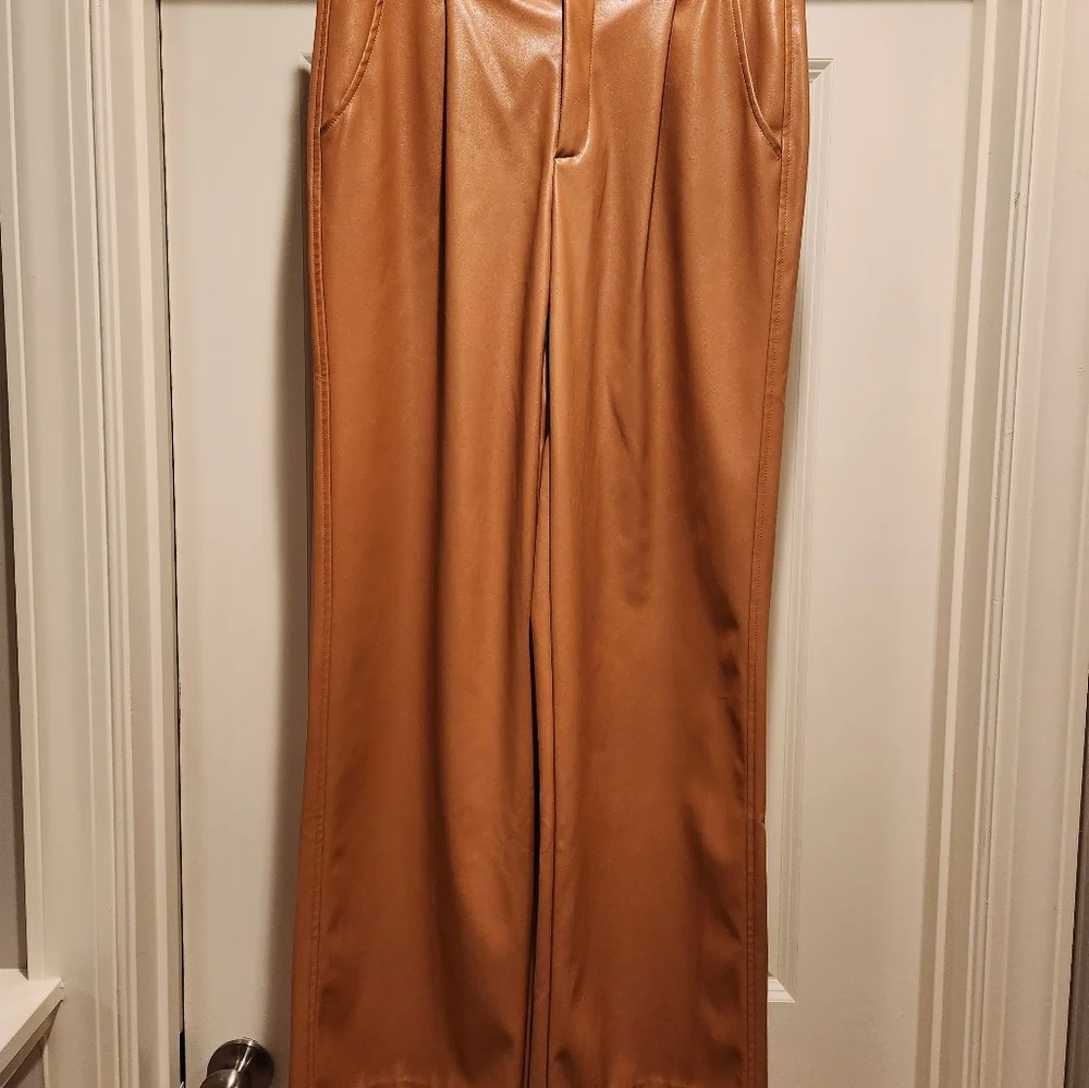 Pants - Picture 3 of 8